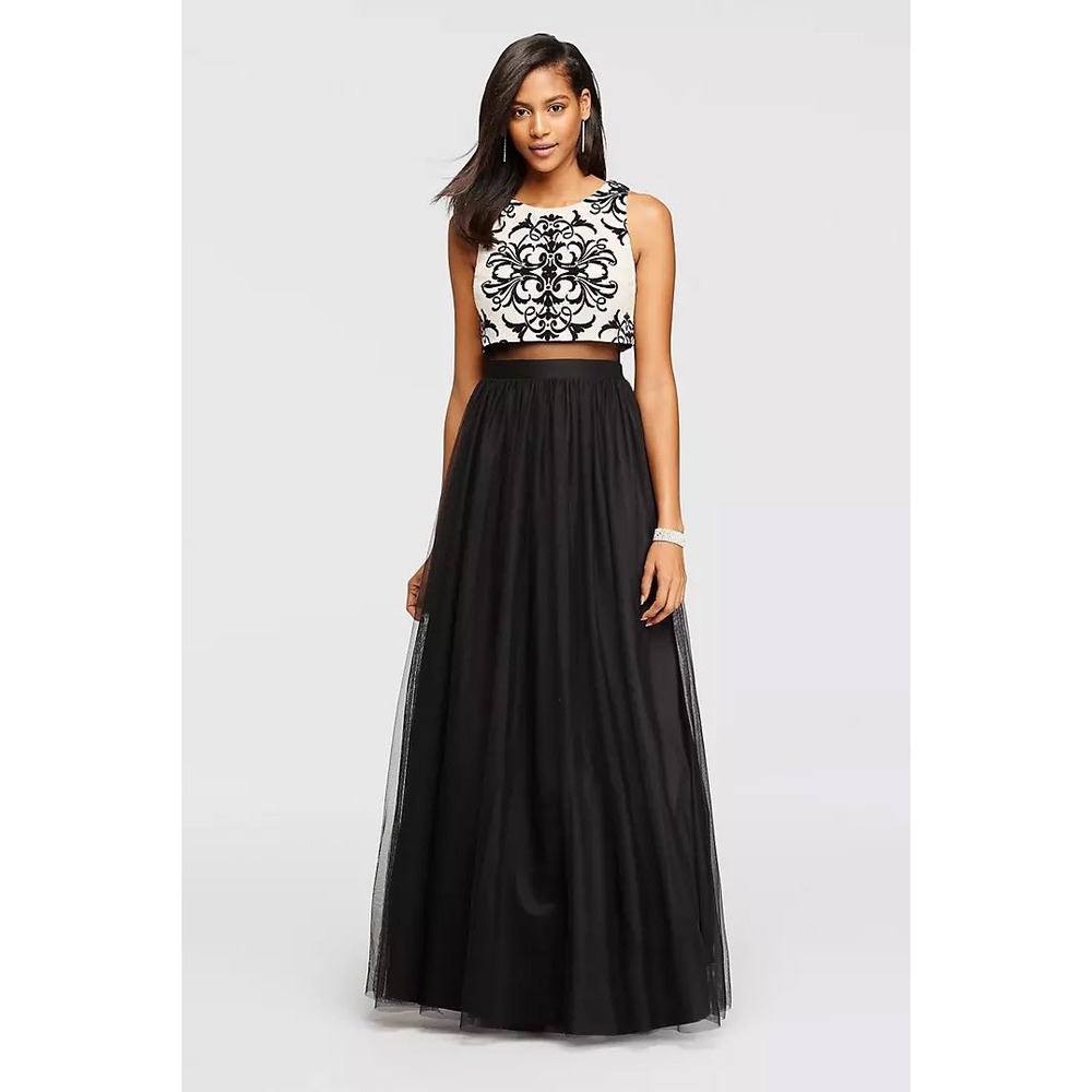 Betsy & Adam Illusion Two Piece Embroidered Bodice‎ Black Tulle Formal Dress 6